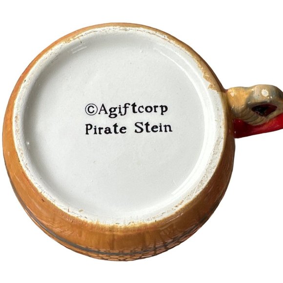 Agiftcorp Brand Pirate Rum w/Skull Ceramic Mug Glossy w/Handle 18 oz. - Picture 5 of 11